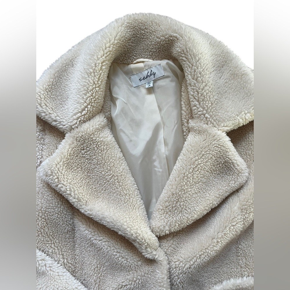 Sebby Cream Pocketed Faux Shearling Teddy Jacket size Large. - Picture 2 of 7